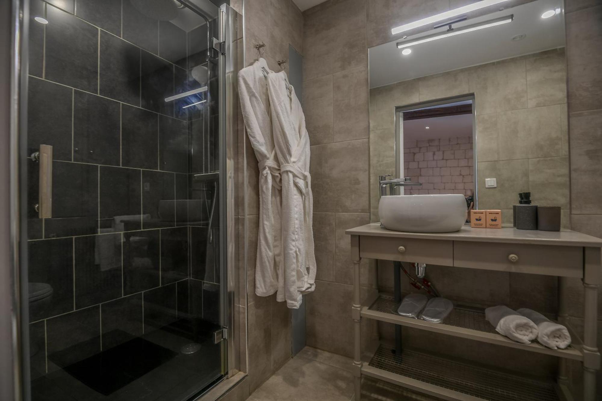 Le Relais Du Beffroi & Spa Saint-Riquier Eksteriør billede