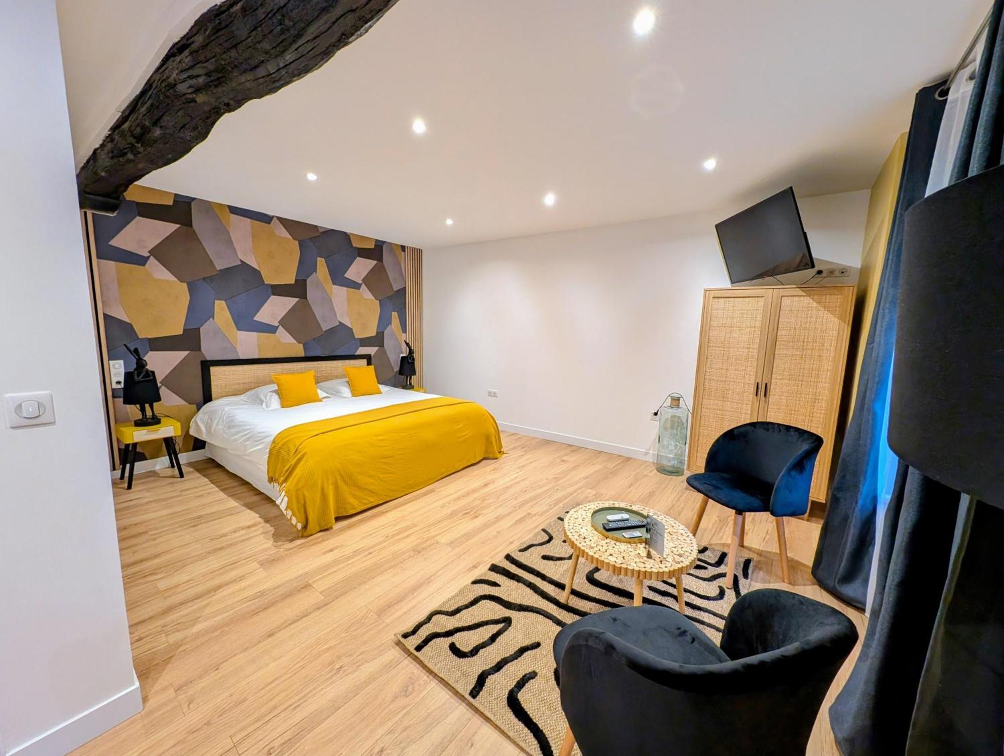 Le Relais Du Beffroi & Spa Saint-Riquier Eksteriør billede